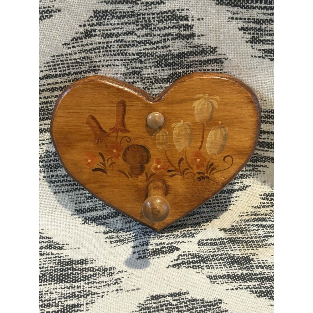 Vintage Wood Heart Wall Hook Rack Mushroom Cottage Core Grandma Core